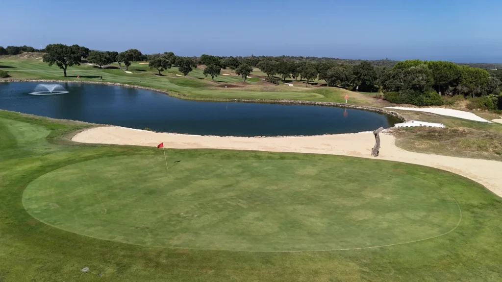 San Roque Golf & Resort - Campo diseñado por Perry Dye y Seve Ballesteros